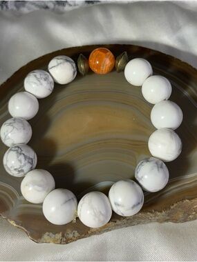 White Howlite Beaded Stretch Bracelet with Orange Agate Accent Bead